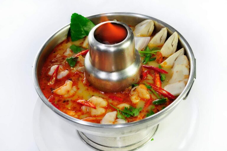 Tom Yum Hot Pot: Spice Up Your Dining Experience