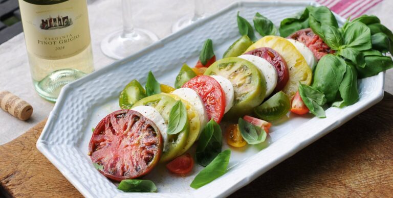 Pronunciation of Caprese Salad: Mastering Italian Culinary Language