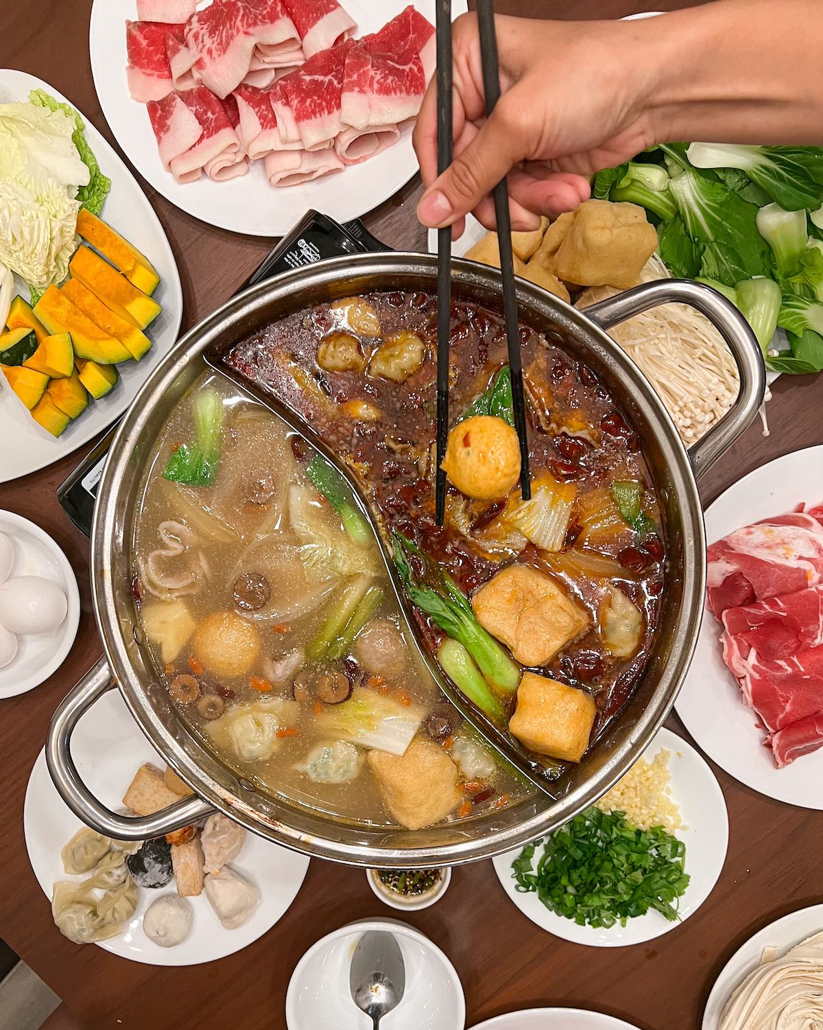 Tom Yum Hot Pot: Spice Up Your Dining Experience