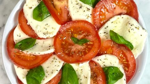 Pronunciation of Caprese Salad: Mastering Italian Culinary Language