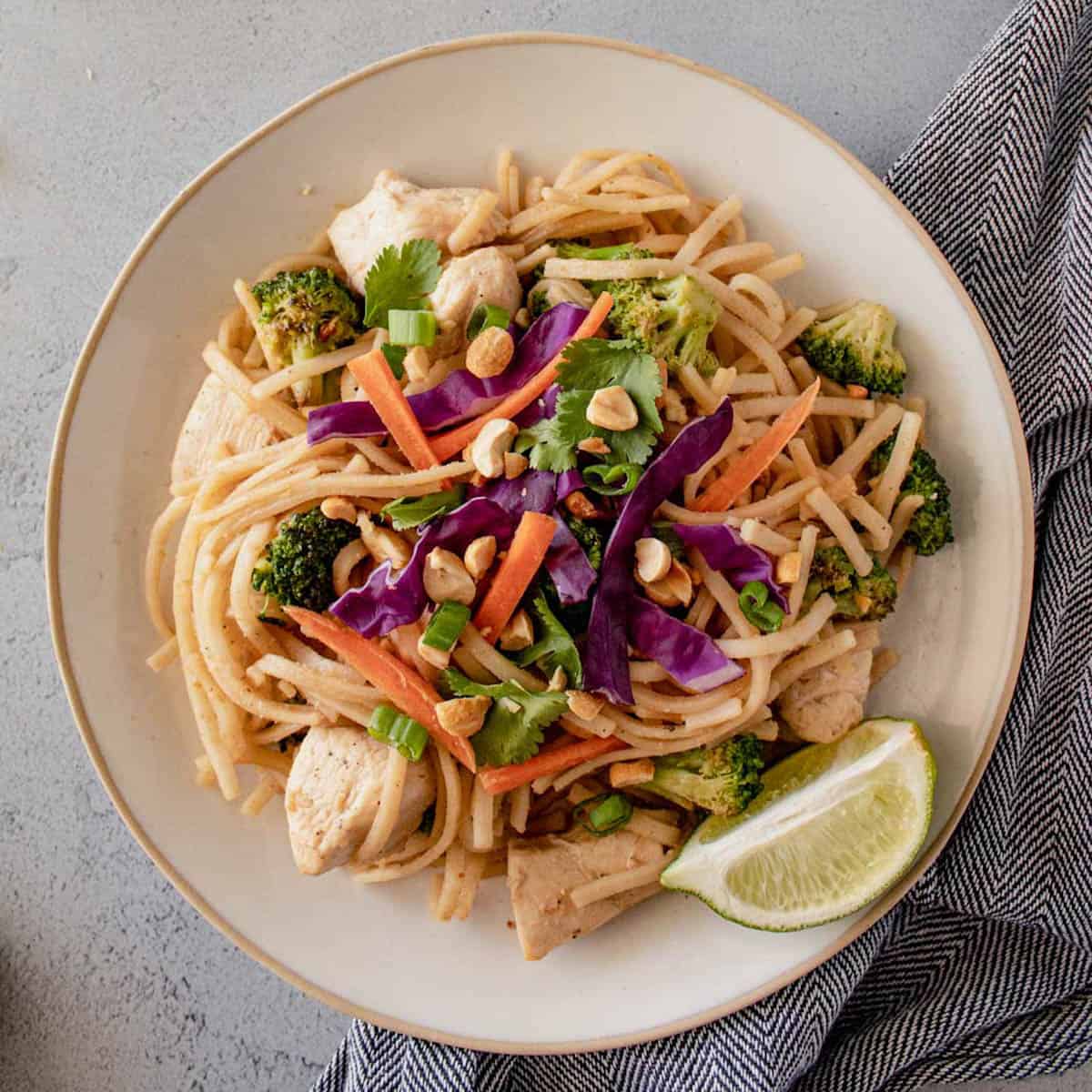 How to Reheat Pad Thai: Tips for Perfectly Reheating Your Favorite Dish