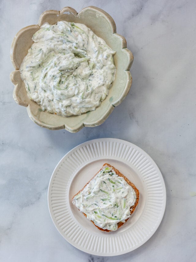 Tzatziki vs Tahini: Exploring Mediterranean Condiments